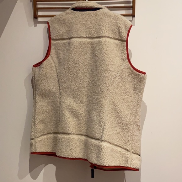 Patagonia Women’s Classic Retro-X Fleece Vest XL - Picture 2 of 5